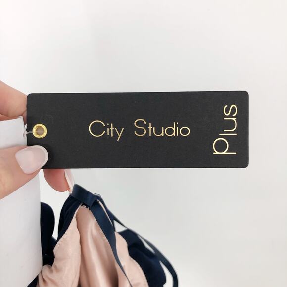 CITY STUDIO Trendy Off-The-Shoulder Gown 20W Navy Blue Rose Pink Dress Slit NWT - Picture 14 of 15